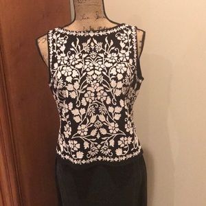 Sleeveless dressy top